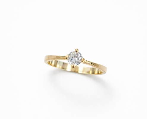 615F2391-04CC-4945-B47E-053DF37B0886