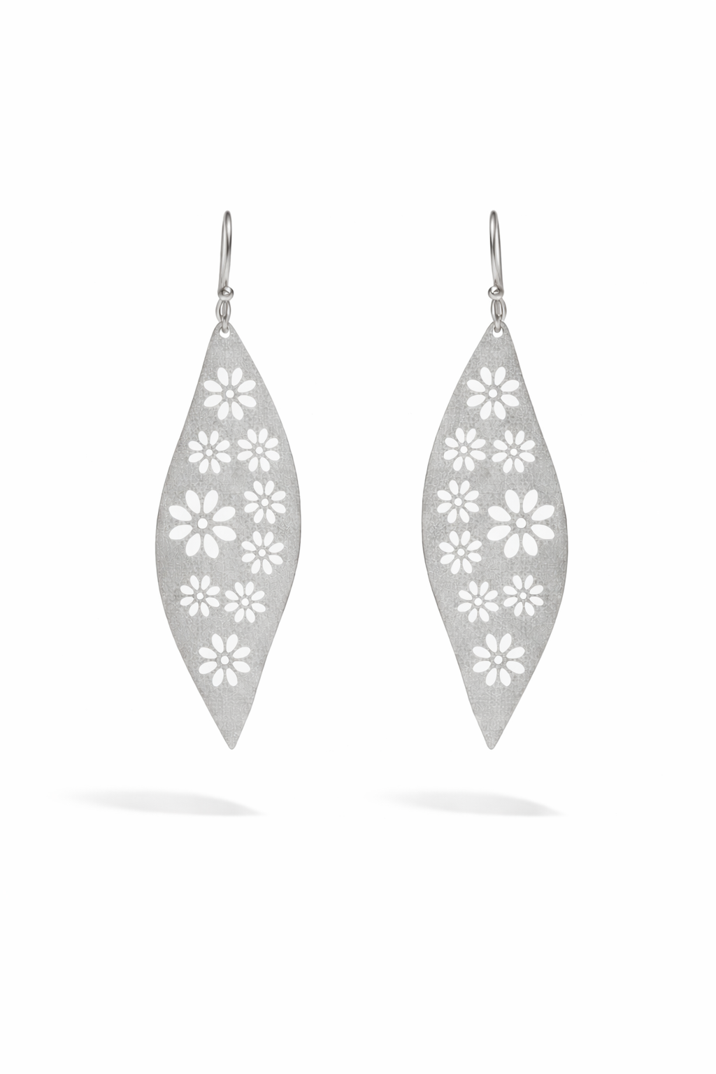 Ασημένια σκουλαρίκια με μαργαρίτες 925